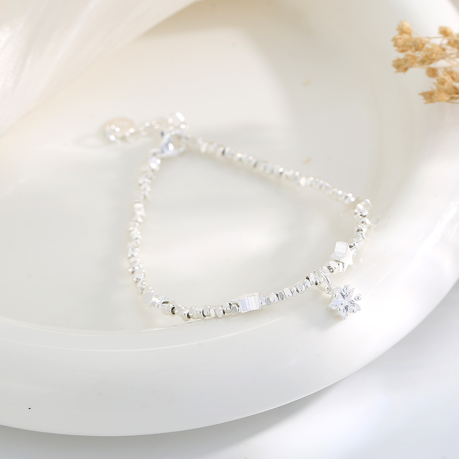 Vòng Tay Ngôi Sao Đính Đá Tone Sạc S925 Star Silver - Phụ Kiện Nữ Cao Cấp, Tôn Vẻ Đẹp Thanh Lịch - Ảnh 5